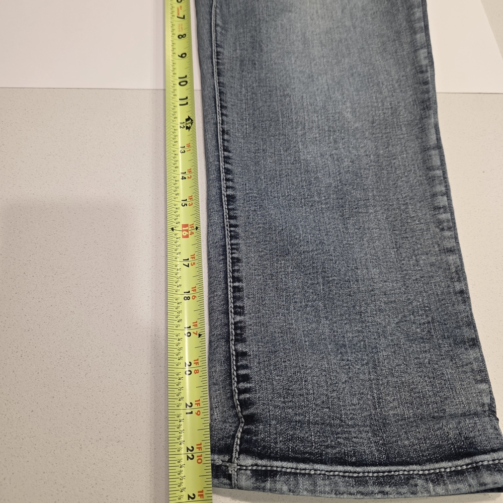 True Luxe Toronto Embellished Fleur De Lis Capri Jeans Women's 31 Blue Denim Y2K - Picture 15 of 16